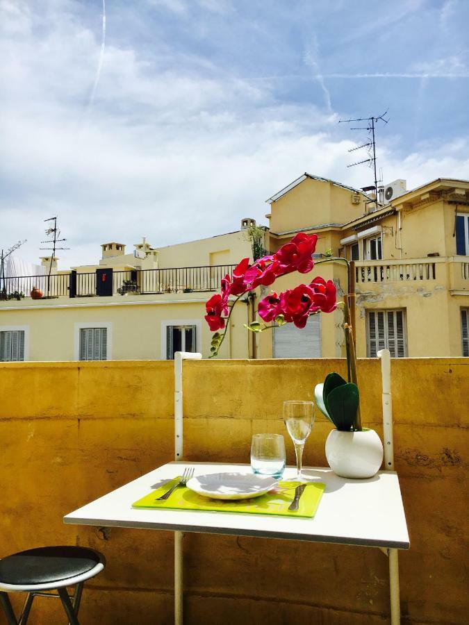 Le Charme Du Bourgeois Appartement *